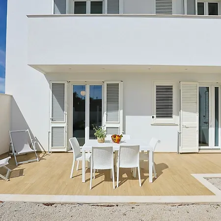 Altomare בית נופש *